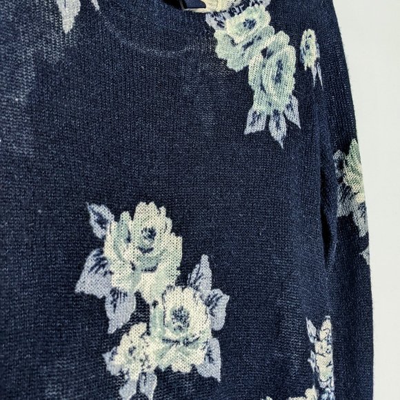 American Eagle Floral Sweater - Picture 2 of 4